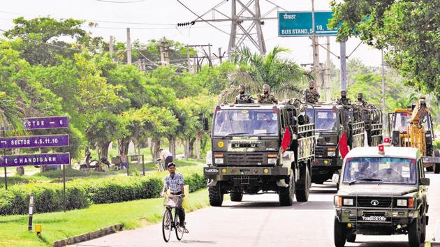 The army carrying gout a flag march in Panchkula on August 28. (HT Photo) The army carrying gout a flag march in Panchkula on August 28. (HT Photo)