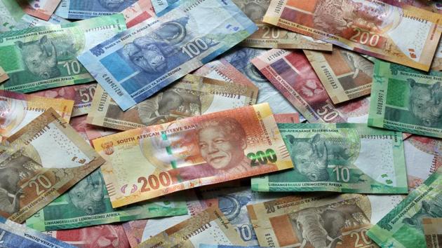 South African Student Mistakenly Receives 1 Million Funding Splurges south-african-student-mistakenly-receives-1-million-funding-splurges
