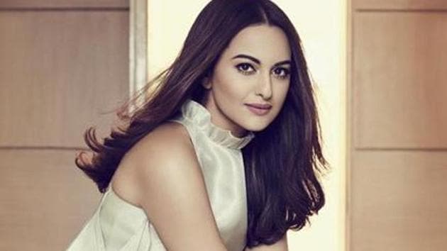 Sonakshi Sinha says Salman Khan is very good with advice and the best advice he has given her is to join movies. Sonakshi Sinha says Salman Khan is very good with advice and the best advice he has given her is to join movies.