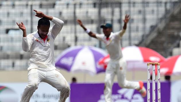 Shakib Al Hasan, who was having a great match so far, dismissed Warner for 112 as Bangladesh found the opening. (AFP)
