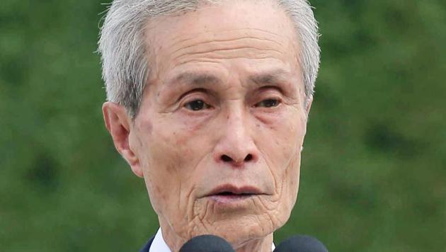 Sumiteru Taniguchi speaking during a ceremony in Nagasaki on August 9, 2017. (AFP) Sumiteru Taniguchi speaking during a ceremony in Nagasaki on August 9, 2017. (AFP)