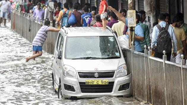 A car stuck on a street at Lower Parel in Mumbai. (Kunal Patil/HT Photo) A car stuck on a street at Lower Parel in Mumbai. (Kunal Patil/HT Photo)