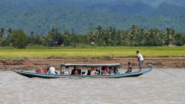 Coastguards in Bangladesh today found the bodies of 16 Rohingya, many of them children who drowned when their boat capsized as they fled the upsurge in violence in Myanmar. Officials in Bangladesh say growing numbers are trying to cross the Naf river that divides the two countries in rickety boats which often do not survive the rough waters. (Soe Zeya Tun / REUTERS) Coastguards in Bangladesh today found the bodies of 16 Rohingya, many of them children who drowned when their boat capsized as they fled the upsurge in violence in Myanmar. Officials in Bangladesh say growing numbers are trying to cross the Naf river that divides the two countries in rickety boats which often do not survive the rough waters. (Soe Zeya Tun / REUTERS)