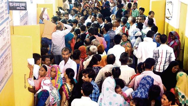 Crowd at the OPD of Bareilly’s Maharana Pratap district hospital --the biggest government hospital in the region. (HT Photo) Crowd at the OPD of Bareilly’s Maharana Pratap district hospital --the biggest government hospital in the region. (HT Photo)