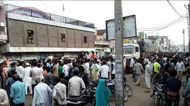 The locals blocked the Jewar-Tappal Road for a couple of hours and raised slogans. The locals blocked the Jewar-Tappal Road for a couple of hours and raised slogans.