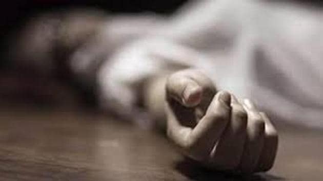 The man suffered severe head injuries after he fell into a ditch on Khambalpada Road in Dombivli MIDC on August 23. (HT File) The man suffered severe head injuries after he fell into a ditch on Khambalpada Road in Dombivli MIDC on August 23. (HT File)