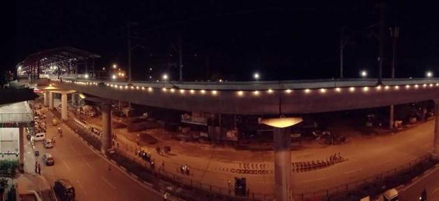 The LMRC staff is working overtime to give final touches to the preparations for the launch.(Deepak Gupta/HT Photo)