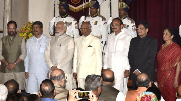 President Ram Nath Kovind, Vice President M Venkaiah Naidu and Prime Minister Narendra Modi with the new ministers after the cabinet reshuffle in New Delhi on Sunday. (Arvind Yadav/HT PHOTO) President Ram Nath Kovind, Vice President M Venkaiah Naidu and Prime Minister Narendra Modi with the new ministers after the cabinet reshuffle in New Delhi on Sunday. (Arvind Yadav/HT PHOTO)