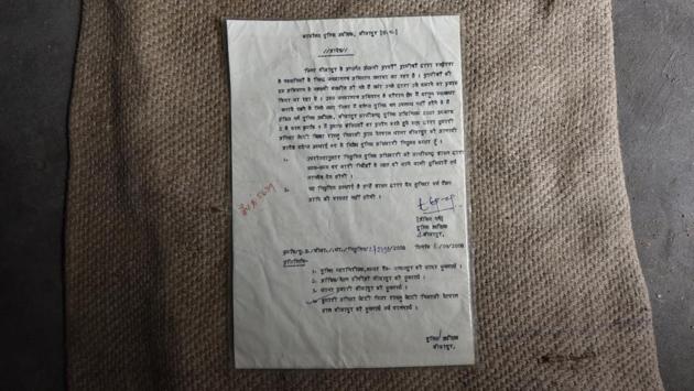 The Union Home Ministry had told the Supreme Court that the SPOs were to be the state’s version of the Maoist jan militia (people’s force). The then Chhattisgarh DGP OP Rathore had told a national daily that there was ‘no alternative’ to training local tribal people to defend themselves. Maoists killed 43 SPOs between 2010 and 2016, as per government data. (Ravi Choudhary/HT PHOTO) 