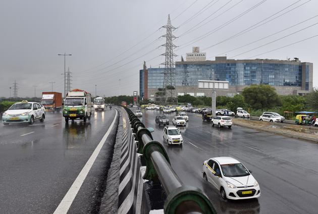 The underground U-turn is tipped to ease traffic flow near Ambience Mall. (Sanjeev Verma/HT PHOTO) The underground U-turn is tipped to ease traffic flow near Ambience Mall. (Sanjeev Verma/HT PHOTO)