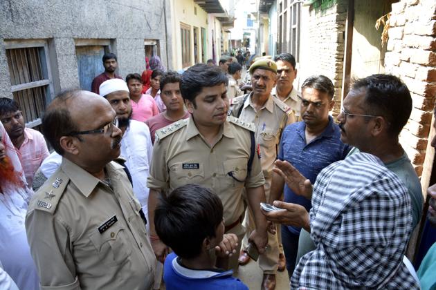 Junaid was shot in the head on Monday after he refused to fetch a pack of cigarettes for his neighbour Kala. (Sakib Ali/HT PHOTO) Junaid was shot in the head on Monday after he refused to fetch a pack of cigarettes for his neighbour Kala. (Sakib Ali/HT PHOTO)