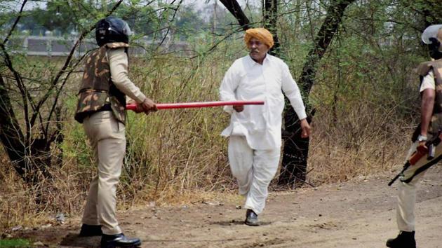 Suwasara village, 80 km from Pipliya Mandi where farmers were hit by police bullets during their agitation, will be the venue of the convention. (PTI FILE PHOTO) Suwasara village, 80 km from Pipliya Mandi where farmers were hit by police bullets during their agitation, will be the venue of the convention. (PTI FILE PHOTO)