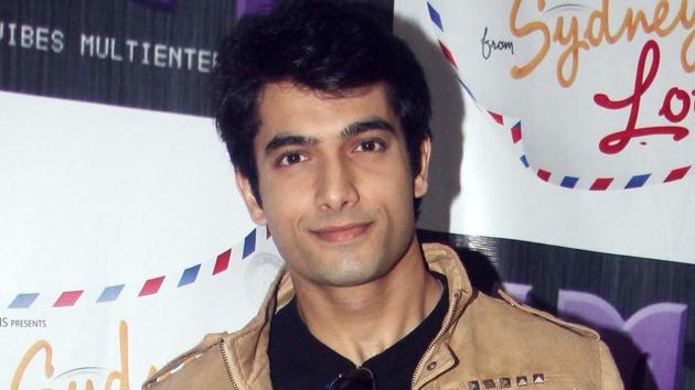 Actor Ssharad Malhotra prefers to spend less time on social media.
