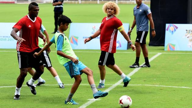 Carlos Valderrama during the unveiling of FIFA U-17 winners trophy ahead of FIFA U-17 World Cup at DY Patil Stadium in Navi Mumbai on Wednesday. (Hindustan Times) Carlos Valderrama during the unveiling of FIFA U-17 winners trophy ahead of FIFA U-17 World Cup at DY Patil Stadium in Navi Mumbai on Wednesday. (Hindustan Times)
