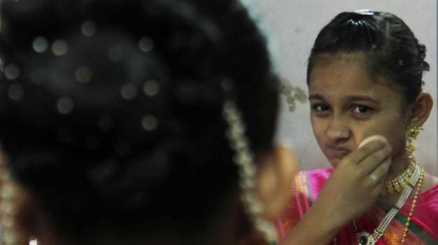 As a little girl, Vainavi likes the regular stuff, but is not intimidated by the classic Nashik Dhol, which can weigh upto 15 kilos and is traditionally popular among her male counterparts. (Pramod Thakur/HT PHOTO) As a little girl, Vainavi likes the regular stuff, but is not intimidated by the classic Nashik Dhol, which can weigh upto 15 kilos and is traditionally popular among her male counterparts. (Pramod Thakur/HT PHOTO)