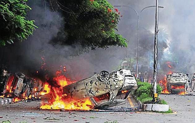 At least 35 people were killed in clashes between security forces and Dera Sacha Sauda followers in Panchkula on August 25. (HT File) At least 35 people were killed in clashes between security forces and Dera Sacha Sauda followers in Panchkula on August 25. (HT File)