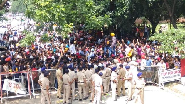 Students at SD College, Sector 32, on polling day. (Ravi Kumar/HT) 