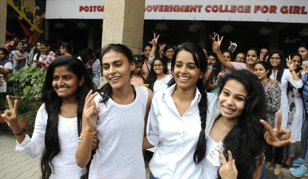 (From left) Newly elected general secretary Sarita, president Madhu, vice-president Supriya and joint sectary Sarishti celebrating after winning student election at GCG-42 in Chandigarh. (keshav Singh/HT)