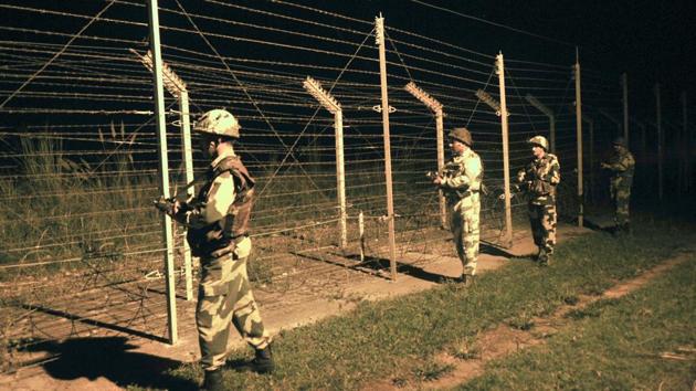 The Army Commander commended all ranks of the Northern  command for their dedication and devotion to duty.(HT File Photo)