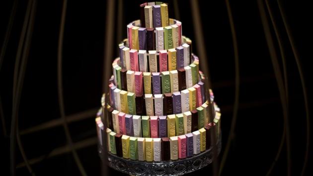 Beyond the local market, the snack is increasingly targeting tourists in a country that aims to have 40 million foreign visitors in 2020 when Tokyo hosts the Olympics, four times as many as in 2013. Travellers are increasingly returning home with bags filled with some of the more outlandish ‘made in Japan’ KitKat flavours. (Behrouz Mehri / AFP) Beyond the local market, the snack is increasingly targeting tourists in a country that aims to have 40 million foreign visitors in 2020 when Tokyo hosts the Olympics, four times as many as in 2013. Travellers are increasingly returning home with bags filled with some of the more outlandish ‘made in Japan’ KitKat flavours. (Behrouz Mehri / AFP)