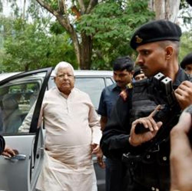 Former chief minister of Bihar and RJD chief Lalu Prasad Yadav arrives to appear in special CBI court in connection with the multi-crore fodder scam case, in Ranchi on Thursday. (PTI photo) Former chief minister of Bihar and RJD chief Lalu Prasad Yadav arrives to appear in special CBI court in connection with the multi-crore fodder scam case, in Ranchi on Thursday. (PTI photo)