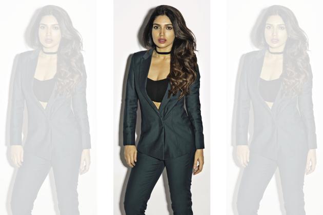 Styling by Muskaan Goswami; Make-up and hair by Flavia Guiliodori and Jose Herrera. Bhumi wears a pantsuit and bralet from Intrinsic (Rahul Jhangiani) Styling by Muskaan Goswami; Make-up and hair by Flavia Guiliodori and Jose Herrera. Bhumi wears a pantsuit and bralet from Intrinsic (Rahul Jhangiani)