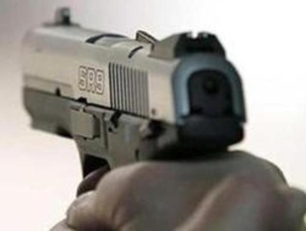 Undertrial Guddu Singh was being taken to the lockup after his production in the court at Barh in a case of kidnapping and murder when a group of criminals reached there and started firing indiscriminately.(Representative photo)