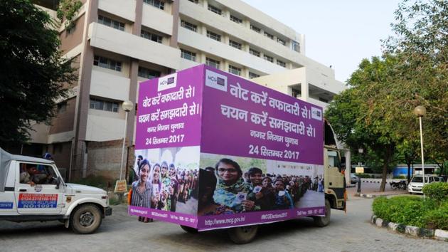 Publicity vans will roam the city to encourage voters to participate in the elections and exercise their democratic right. (Parveen Kumar/HT Photo) Publicity vans will roam the city to encourage voters to participate in the elections and exercise their democratic right. (Parveen Kumar/HT Photo)
