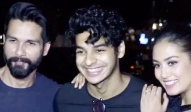 In Pics Shahid Kapoor Celebrates Mira Rajput S Birthday Brother Ishan Is Surprise Guest Hindustan Times Rohit shetty's birth chart / kundali. in pics shahid kapoor celebrates mira