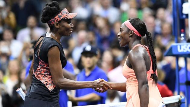 Sloane Stephens shakes hands with compatriot Venus Williams after winning their 2017 US Open Women's Singles semi-final match. (AFP)