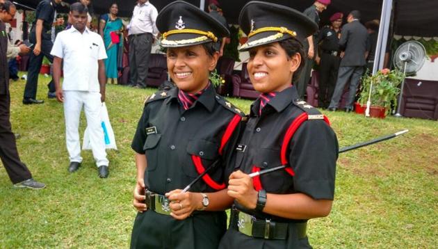 Lieutenant Swati Mahadik and Lieutenant Nidhi Dubey, widows of martyrs who became officers themselves on Saturday. (HT PHOTO) Lieutenant Swati Mahadik and Lieutenant Nidhi Dubey, widows of martyrs who became officers themselves on Saturday. (HT PHOTO)