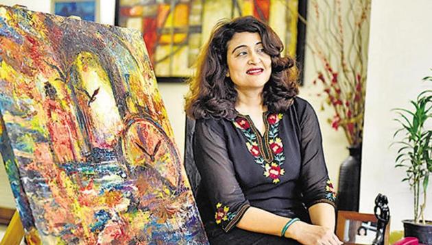 Alpana Kataria with her paintings at her residence in Gurgaon. (Sanjeev Verma / HT photo) Alpana Kataria with her paintings at her residence in Gurgaon. (Sanjeev Verma / HT photo)