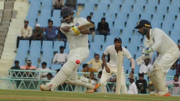 Priyank Panchal plays a sweep shot for a boundary during Duleep Trophy in Lucknow. (HT Photo) Priyank Panchal plays a sweep shot for a boundary during Duleep Trophy in Lucknow. (HT Photo)