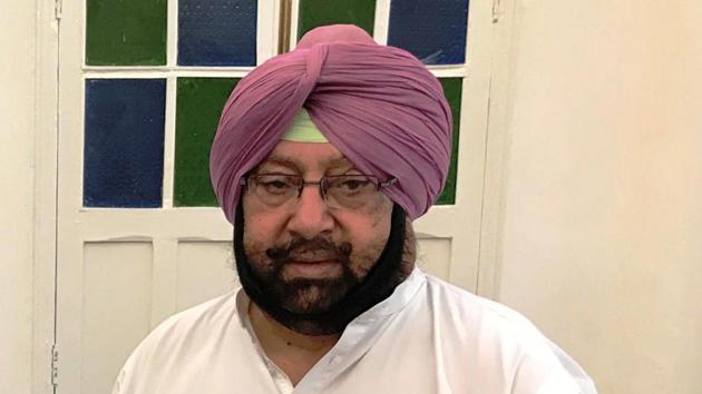 The Congress had promised free smartphones in its poll manifesto to Punjab youth. (HT File) The Congress had promised free smartphones in its poll manifesto to Punjab youth. (HT File)