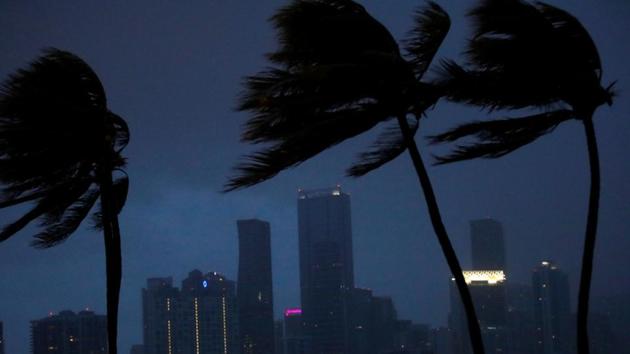Dark clouds are seen over Miami’s skyline before the arrival of Hurricane Irma to south Florida, on Saturday. (Reuters Photo) Dark clouds are seen over Miami’s skyline before the arrival of Hurricane Irma to south Florida, on Saturday. (Reuters Photo)