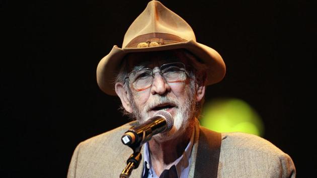 In this April 10, 2012 file photo, Don Williams performs during the All for the Hall concert in Nashville, Tenn. Williams, an award-winning country singer with love ballads like I Believe in You died on Sept. 8, 2017, after a short illness.(AP)