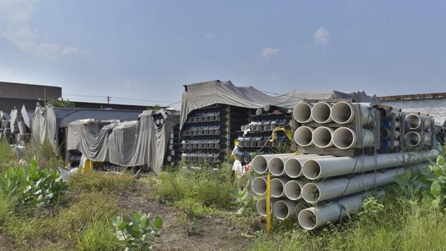 Common Effluent Treatment Plants (CETP) machinery gathering dust at the plant site on Tajpur Road in Ludhiana.(Gurpreet Singh/HT)