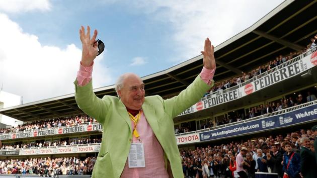 Henry Blofeld gestures to fans after his final time commentating during the England vs West Indies third Test at Lord’s.(Action Images via Reuters)