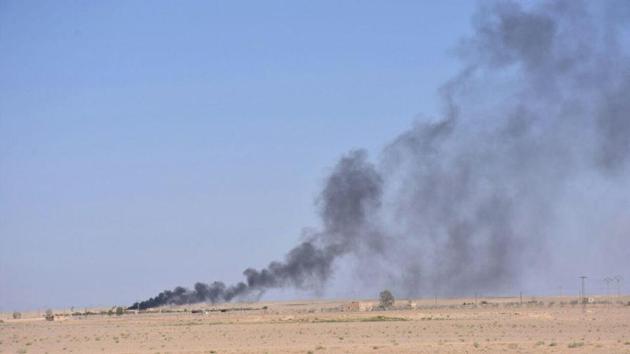 Smoke rises in Deir al Zor, Syria, in this handout picture provided by SANA on September 9, 2017, Syria. (REUTERS Photo) Smoke rises in Deir al Zor, Syria, in this handout picture provided by SANA on September 9, 2017, Syria. (REUTERS Photo)