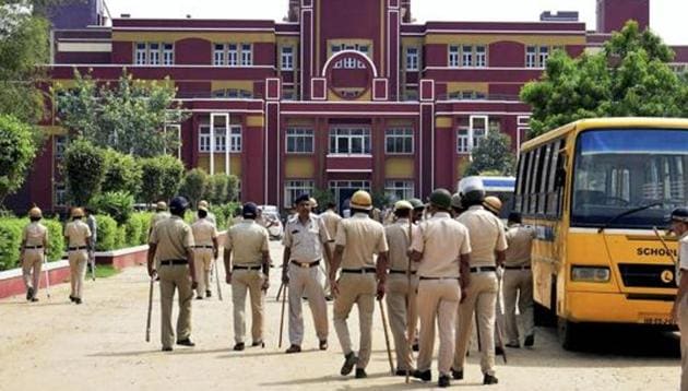 Police arrive to probe the murder at Ryan International School in Gurugram. The father of the murdered child has filed a plea in court seeking safety of children in schools.(PTI) Police arrive to probe the murder at Ryan International School in Gurugram. The father of the murdered child has filed a plea in court seeking safety of children in schools.(PTI)