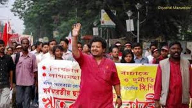 RItabrata Banerjee is believed to have been contacted both by the BJP and the Trinamool Congress. (HT Photo) RItabrata Banerjee is believed to have been contacted both by the BJP and the Trinamool Congress. (HT Photo)