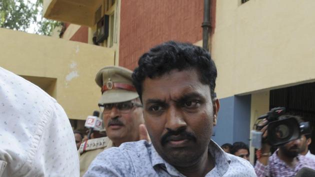School officials at court. (Parveen Kumar/HT Photo) School officials at court. (Parveen Kumar/HT Photo)