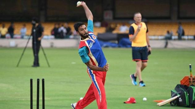 Akshay Karnewar confused Australian batsmen with his ambidextrous bowling in Chennai. (Twitter) Akshay Karnewar confused Australian batsmen with his ambidextrous bowling in Chennai. (Twitter)