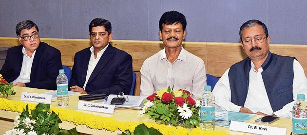 Speakers, faculty and guests of honour at the launch of Medic 2017 at the COEP campus in the city on Wednesday.(HT PHOTO)