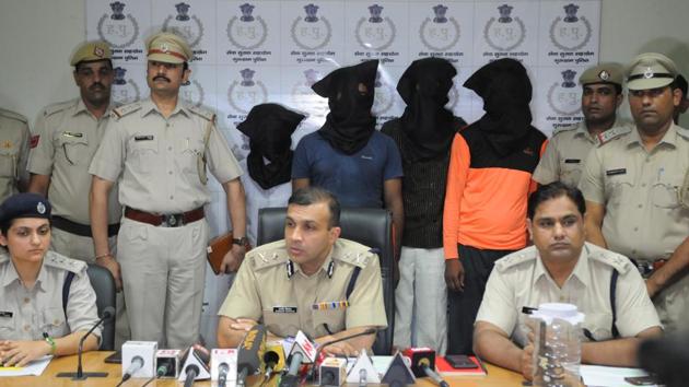 Officials of the crime branch said that the four of them have committed heinous crimes such as murder, dacoity, rape and robbery across Delhi, Haryana, Rajasthan and Uttar Pradesh. (Parveen Kumar/HT Photo) Officials of the crime branch said that the four of them have committed heinous crimes such as murder, dacoity, rape and robbery across Delhi, Haryana, Rajasthan and Uttar Pradesh. (Parveen Kumar/HT Photo)