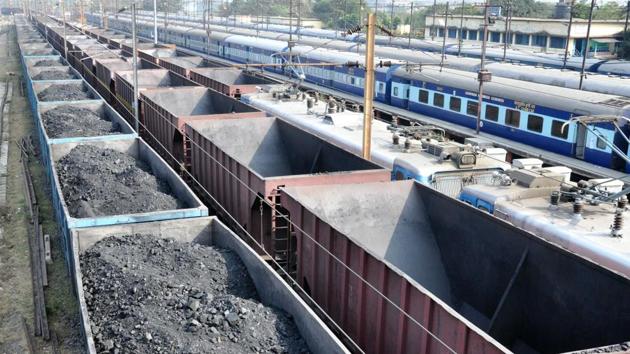 Post-GST, coal consumers to benefit with Rs 6,000 crore savings in ...
