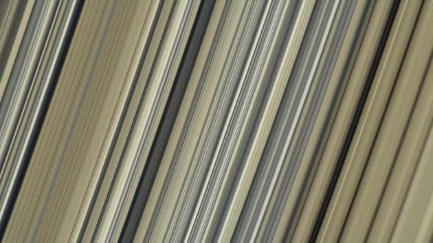 These are the highest-resolution colour images of any part of Saturn’s rings, to date, showing a portion of the inner-central part of the planet’s B Ring. The view is a mosaic of two images that show a region that lies between 61,300 and 65,600 miles (98,600 and 105,500 kilometers) from Saturn’s center. (NASA/JPL-Caltech/Space Science Institute) 