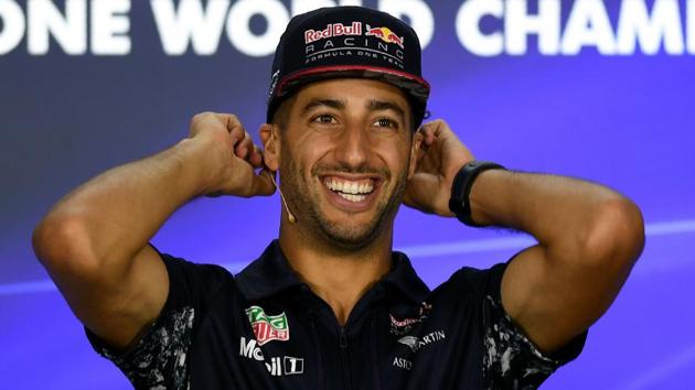 Daniel Ricciardo sets new record in Singapore Grand Prix practice ...