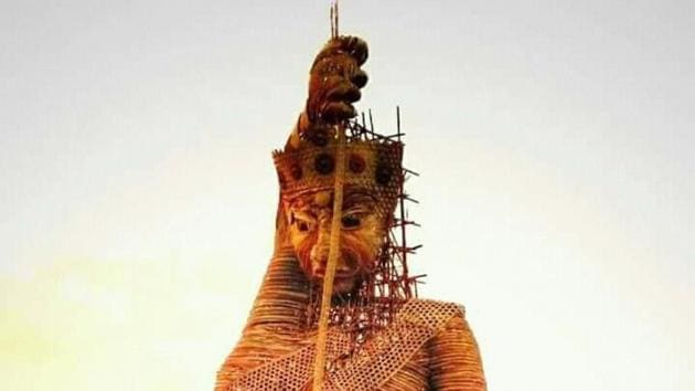 The bamboo image of Durga in Guwahati before a storm felled it.(HT PHOTO)