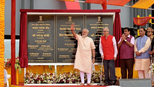PM Modi said no other project in the world had faced such hurdles as the Sardar Sarovar Dam on Narmada.(Photo: @narendramodi/Twitter) PM Modi said no other project in the world had faced such hurdles as the Sardar Sarovar Dam on Narmada.(Photo: @narendramodi/Twitter)